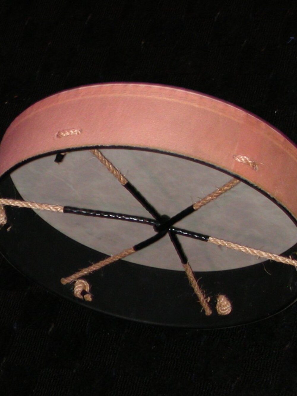 Remo Buffalo Drum 16 inch - Picture 7 of 7